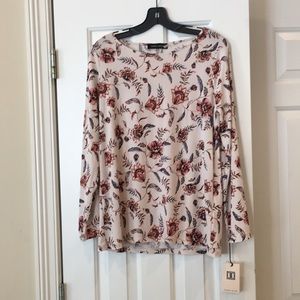 Ivanka Trump long sleeve top